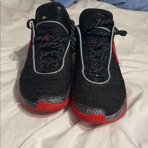 lebrons kid basketball sneakers